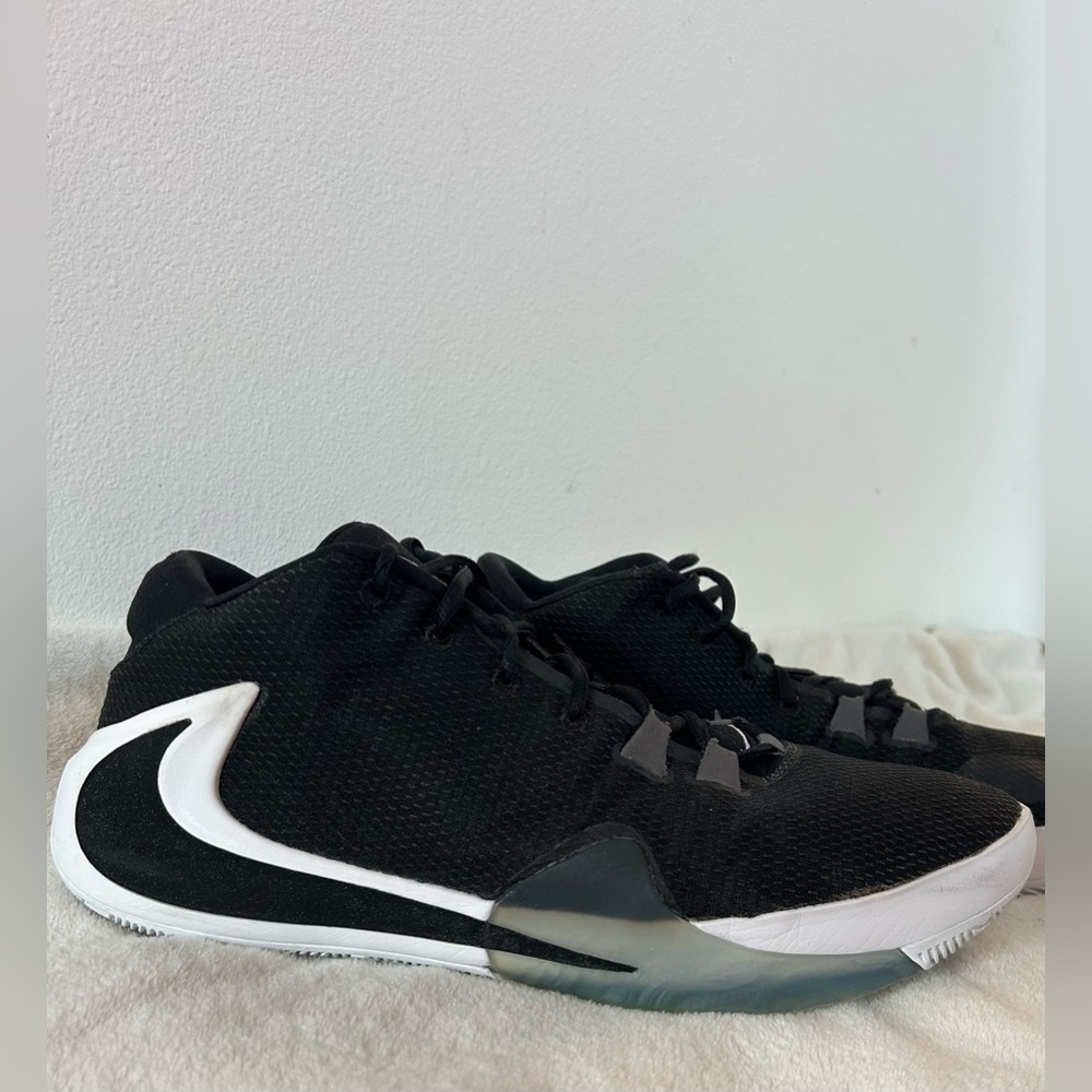 Men’s Nike Zoom Freak 1 Shoes